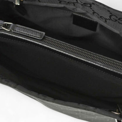 Gucci Nylon Black Handbags