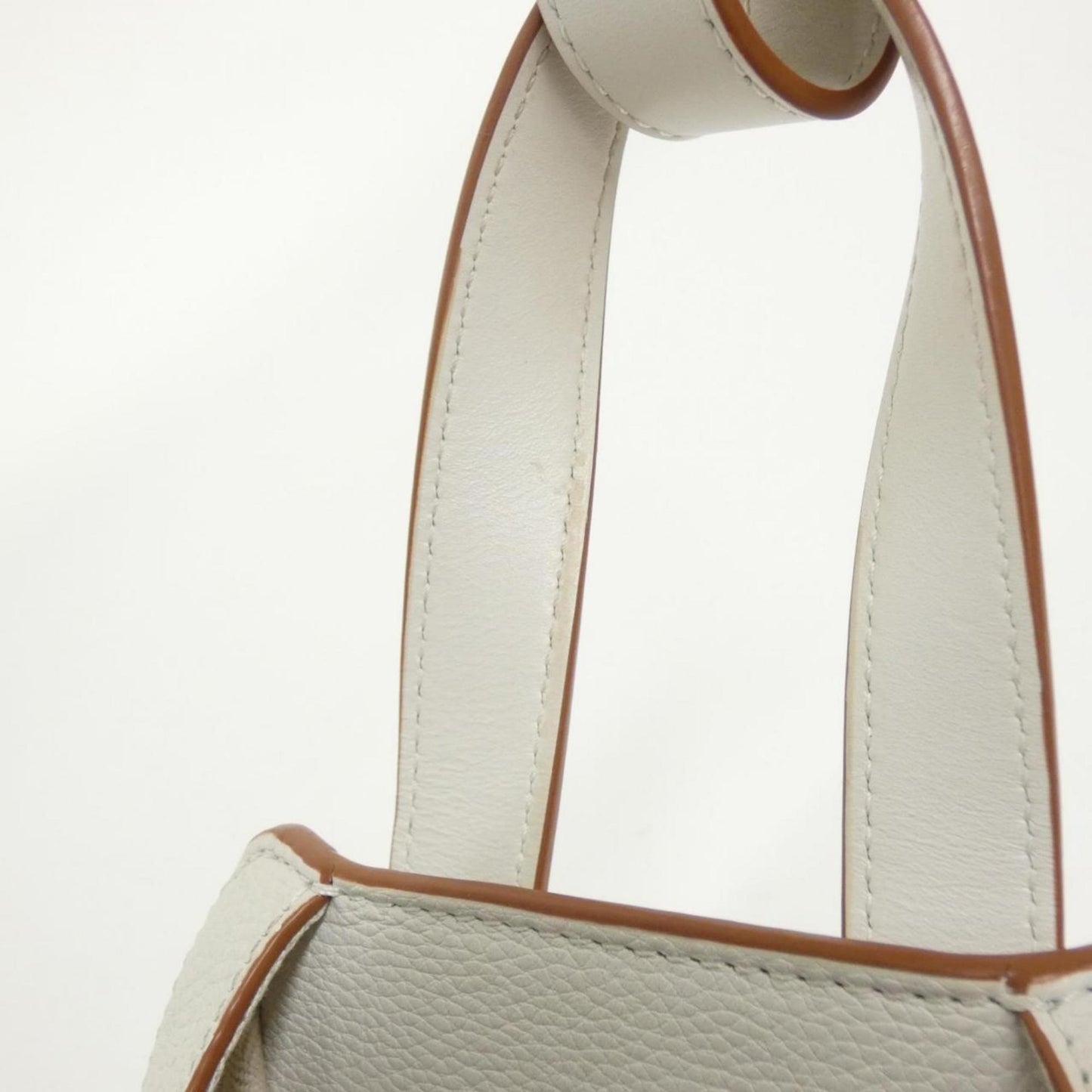 Loewe Others White Shoulder Bags