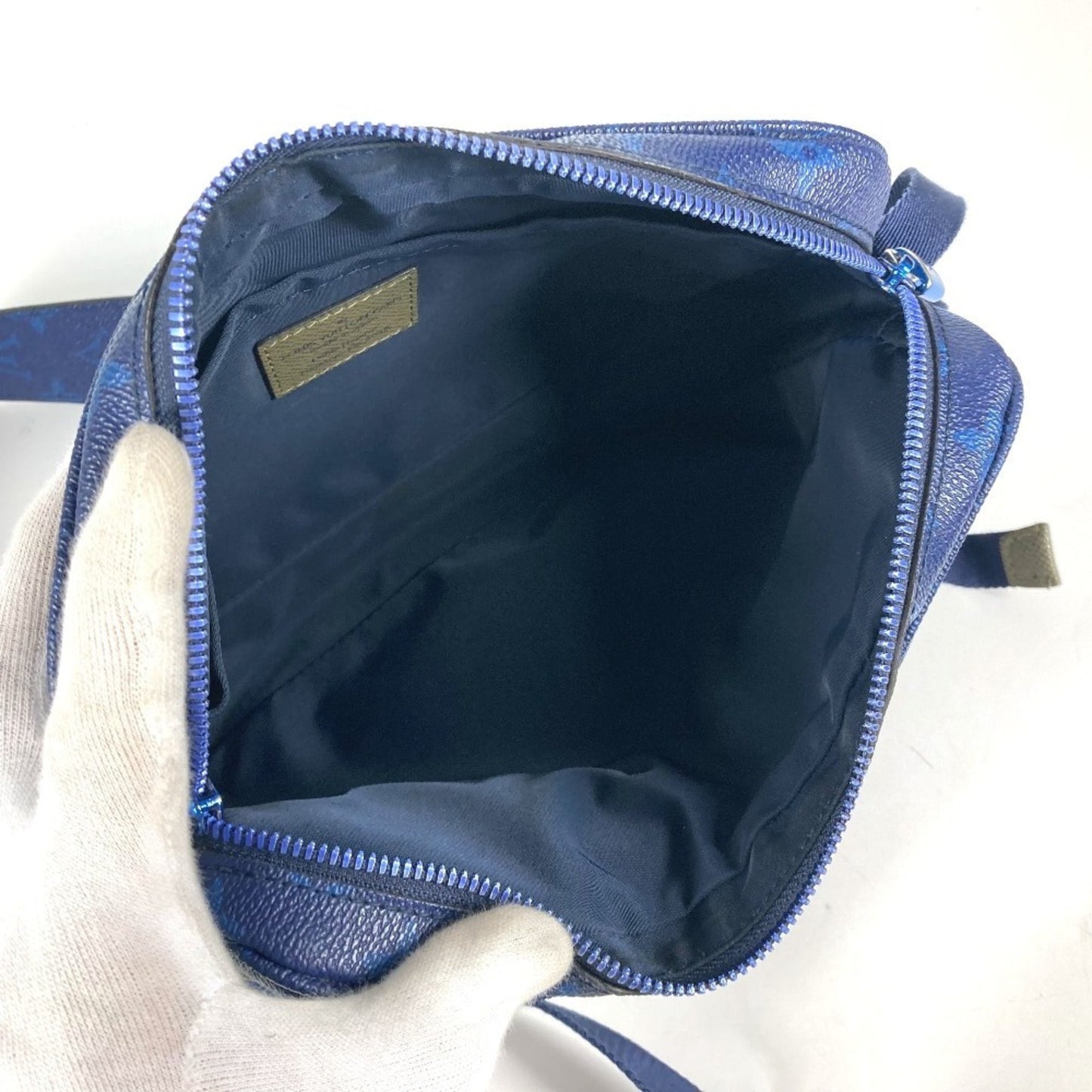 Louis Vuitton Monogram Canvas Blue Shoulder Bags