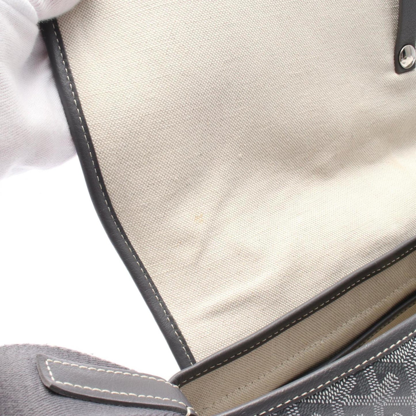 Goyard Coated Canvas Gray Shoulder Bags