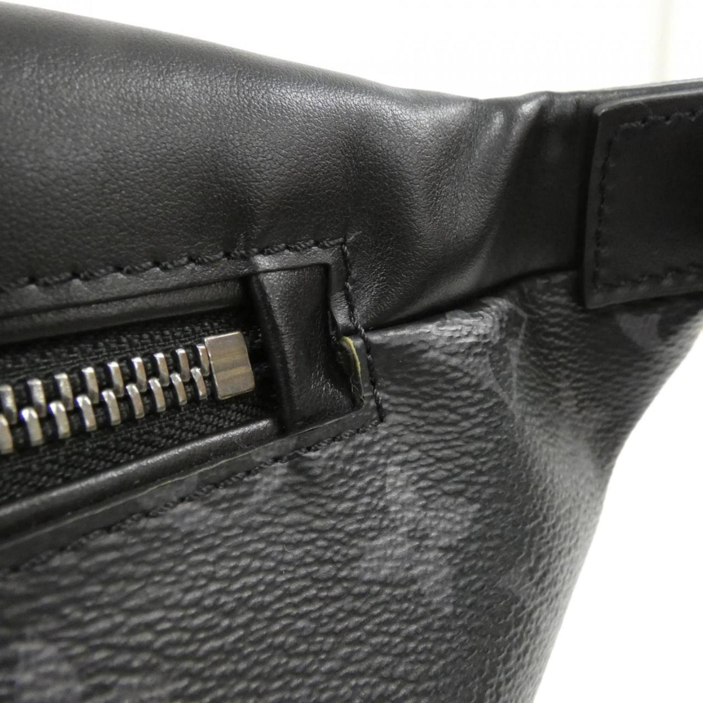 Louis Vuitton Monogram Canvas Black Shoulder Bags