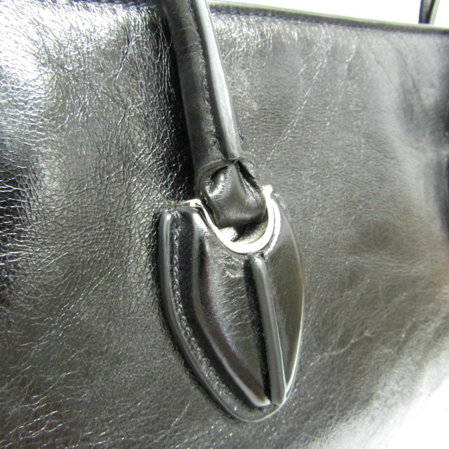 Tod's Others Black Handbags