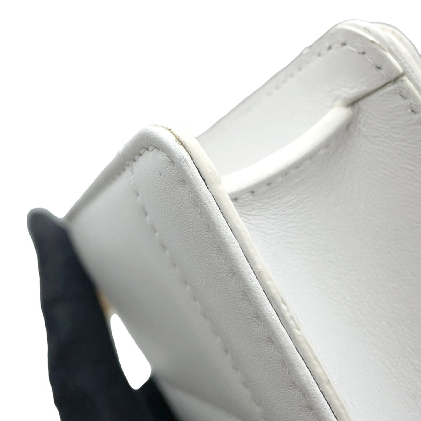 Burberry Others White Shoulder Bags