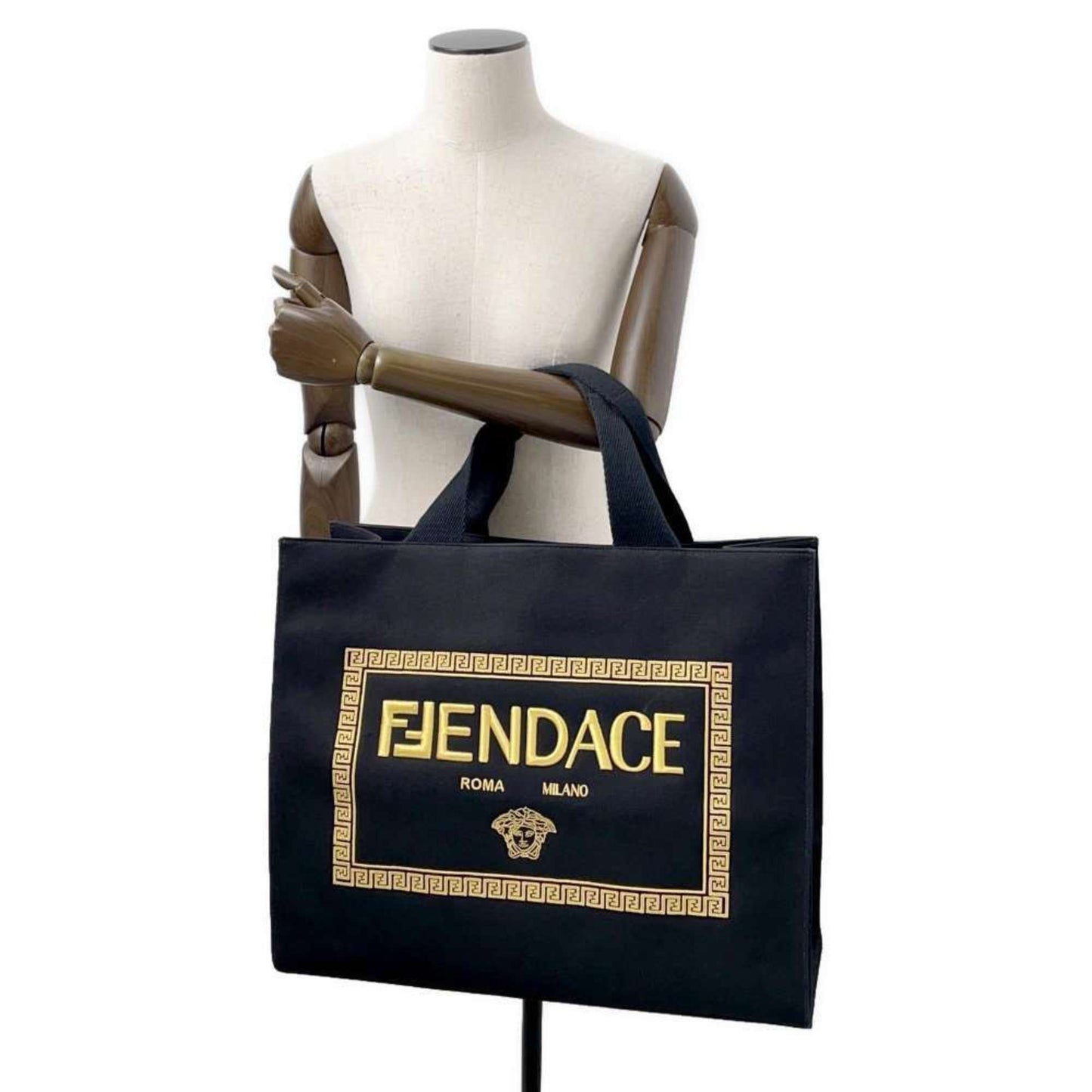 Fendi Canvas Black Shoulder Bags