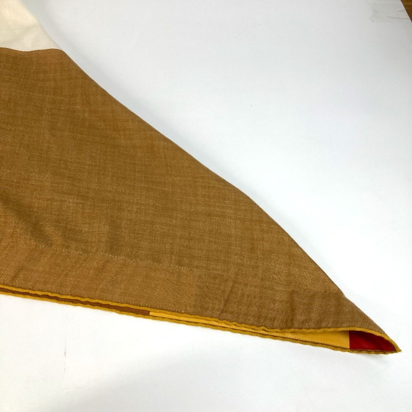 Louis Vuitton Cashmere White Scarves