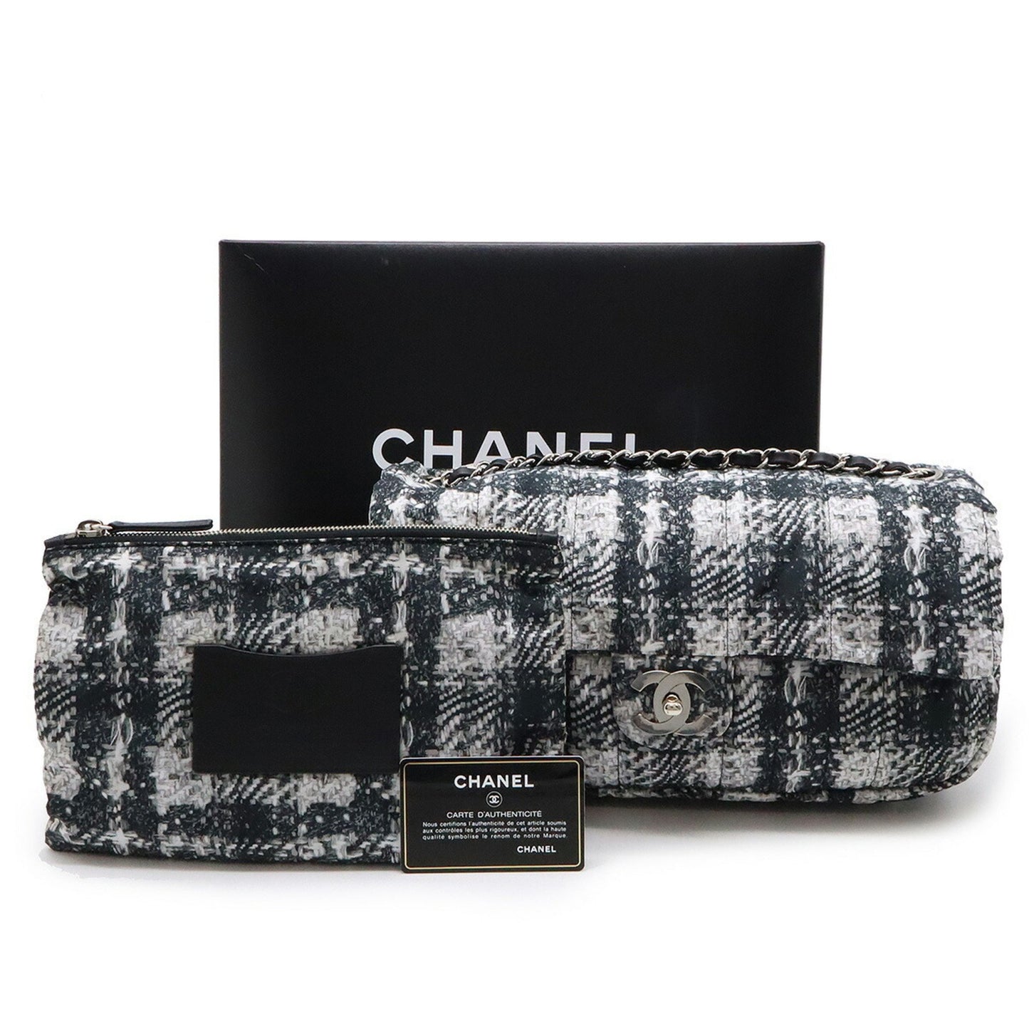Chanel Nylon Black Shoulder Bags