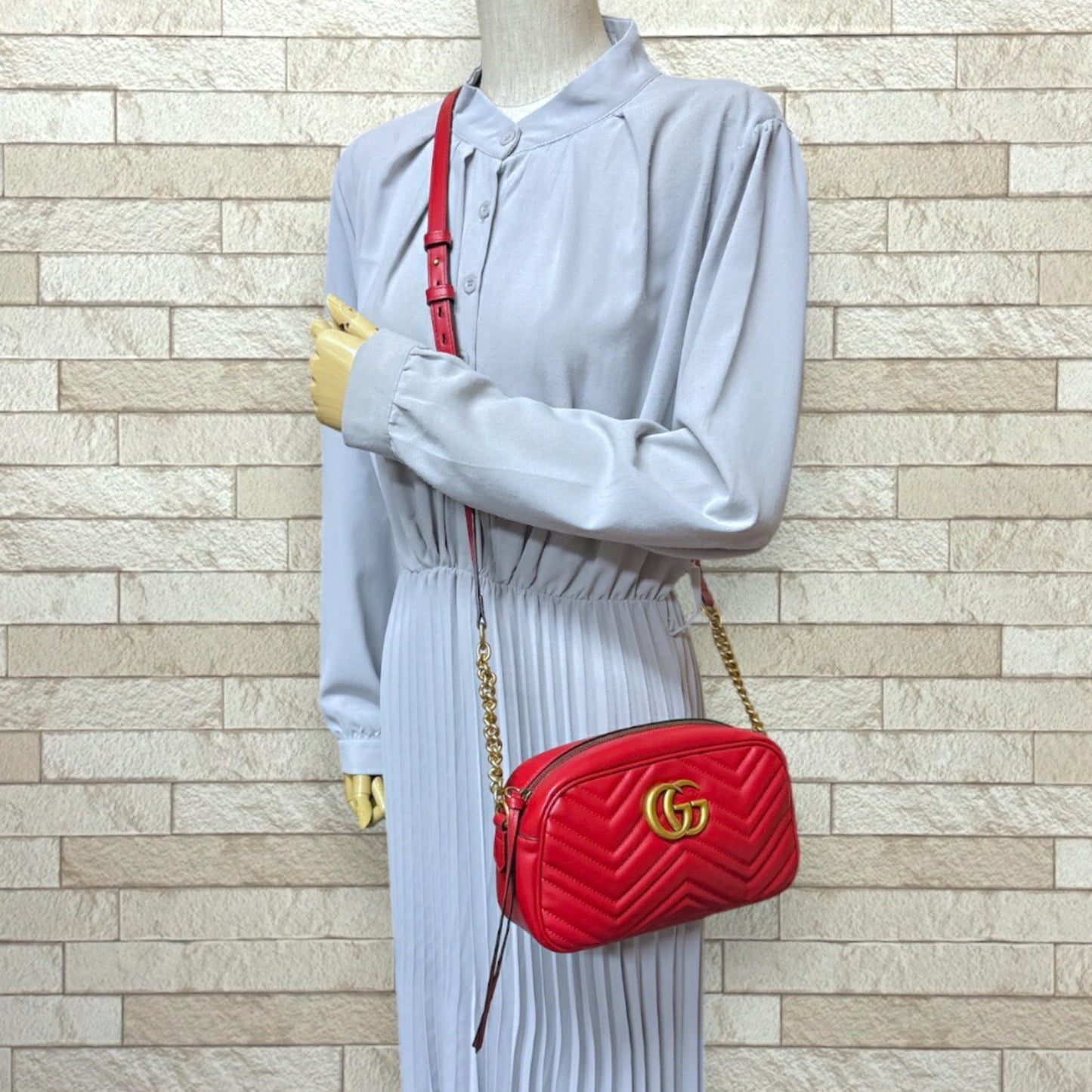 Gucci Others Red Shoulder Bags