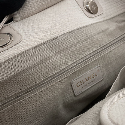 Chanel Canvas White Shoulder Bags