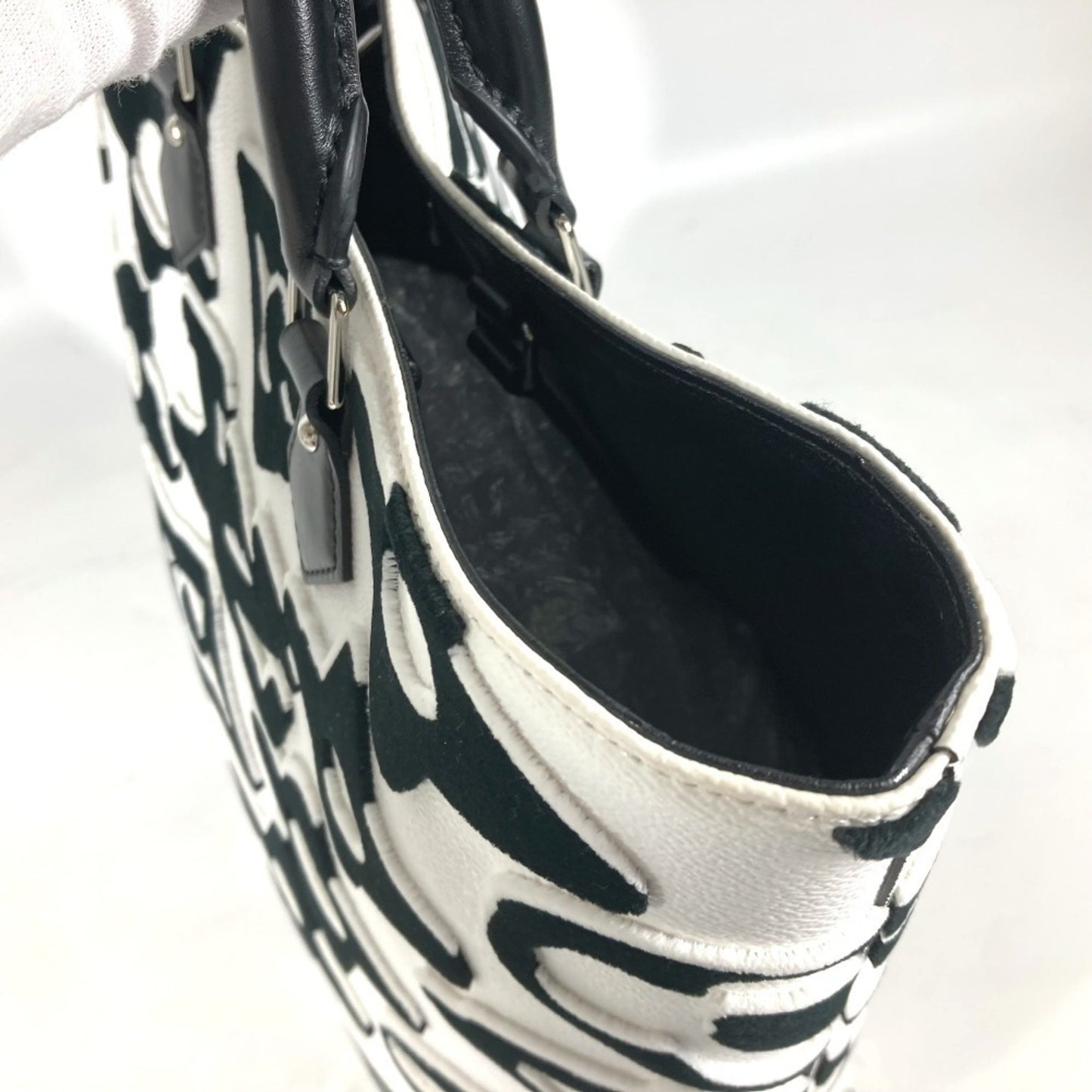 Louis Vuitton Coated Canvas Black Shoulder Bags
