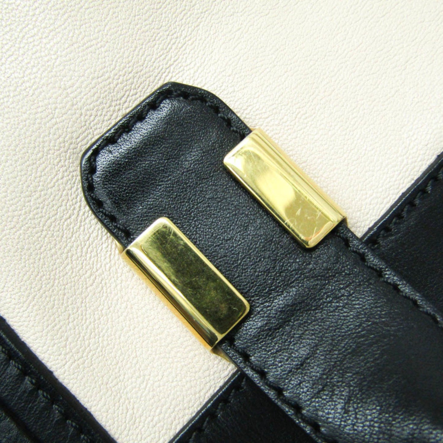 Chloé Others Black Handbags