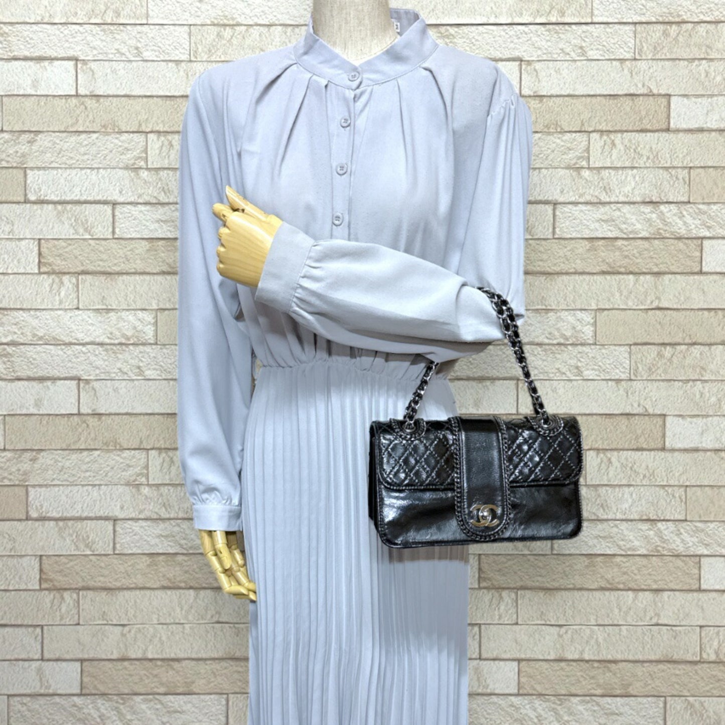 Chanel Patent Black Shoulder Bags