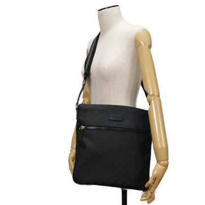 Gucci Nylon Black Shoulder Bags