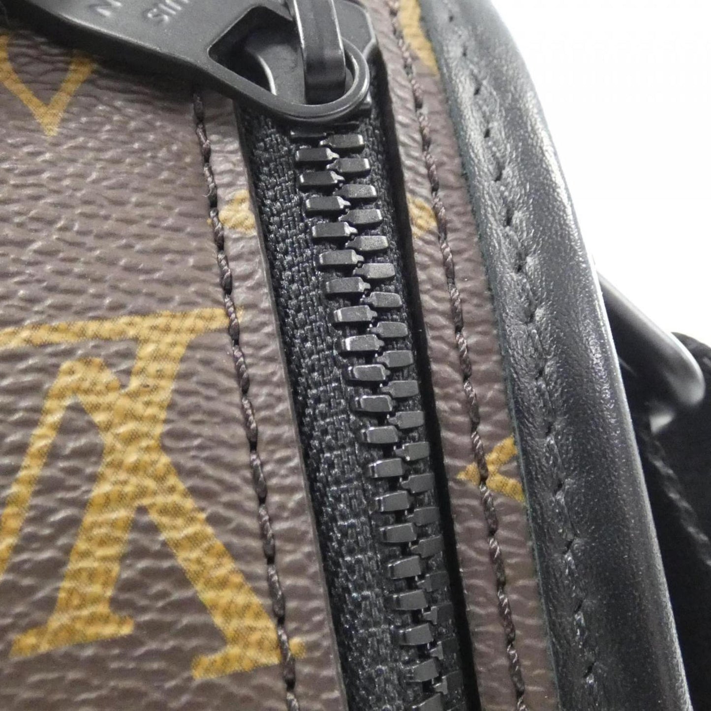 Louis Vuitton Coated Canvas Brown Shoulder Bags