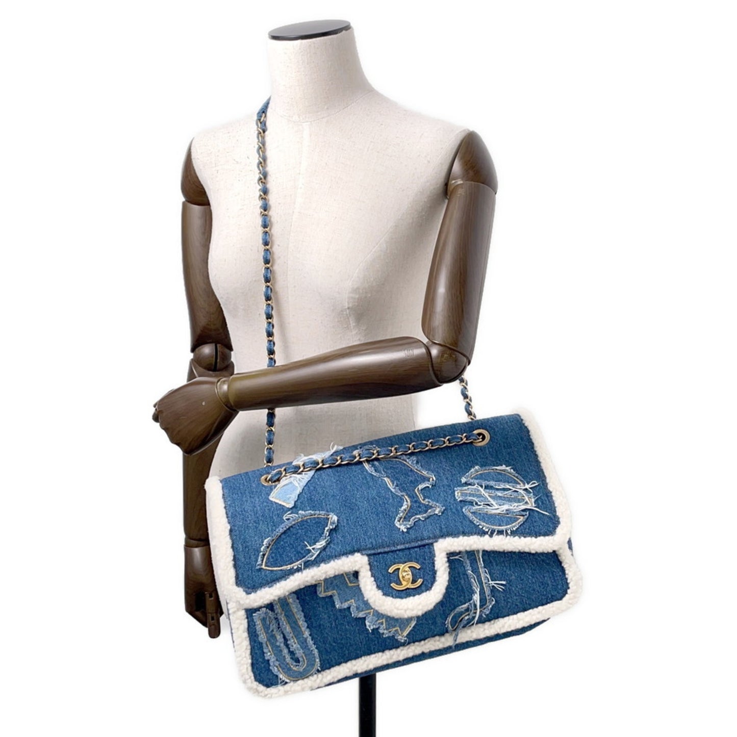 Chanel Denim Blue Shoulder Bags