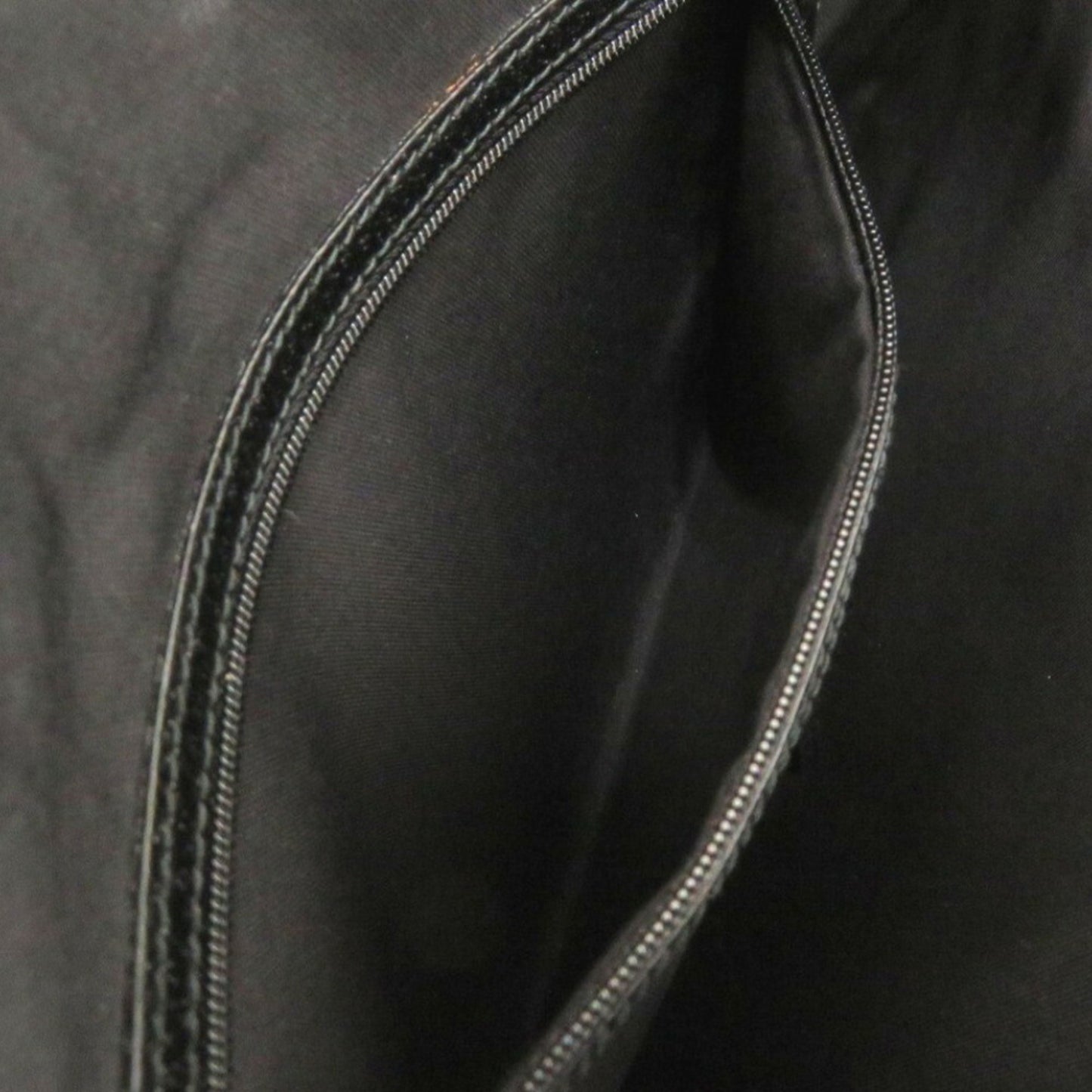 Gucci Canvas Black Handbags