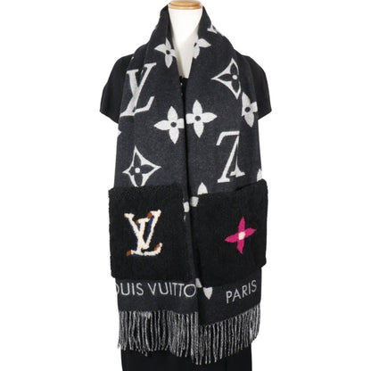 Louis Vuitton Cashmere Black Scarves