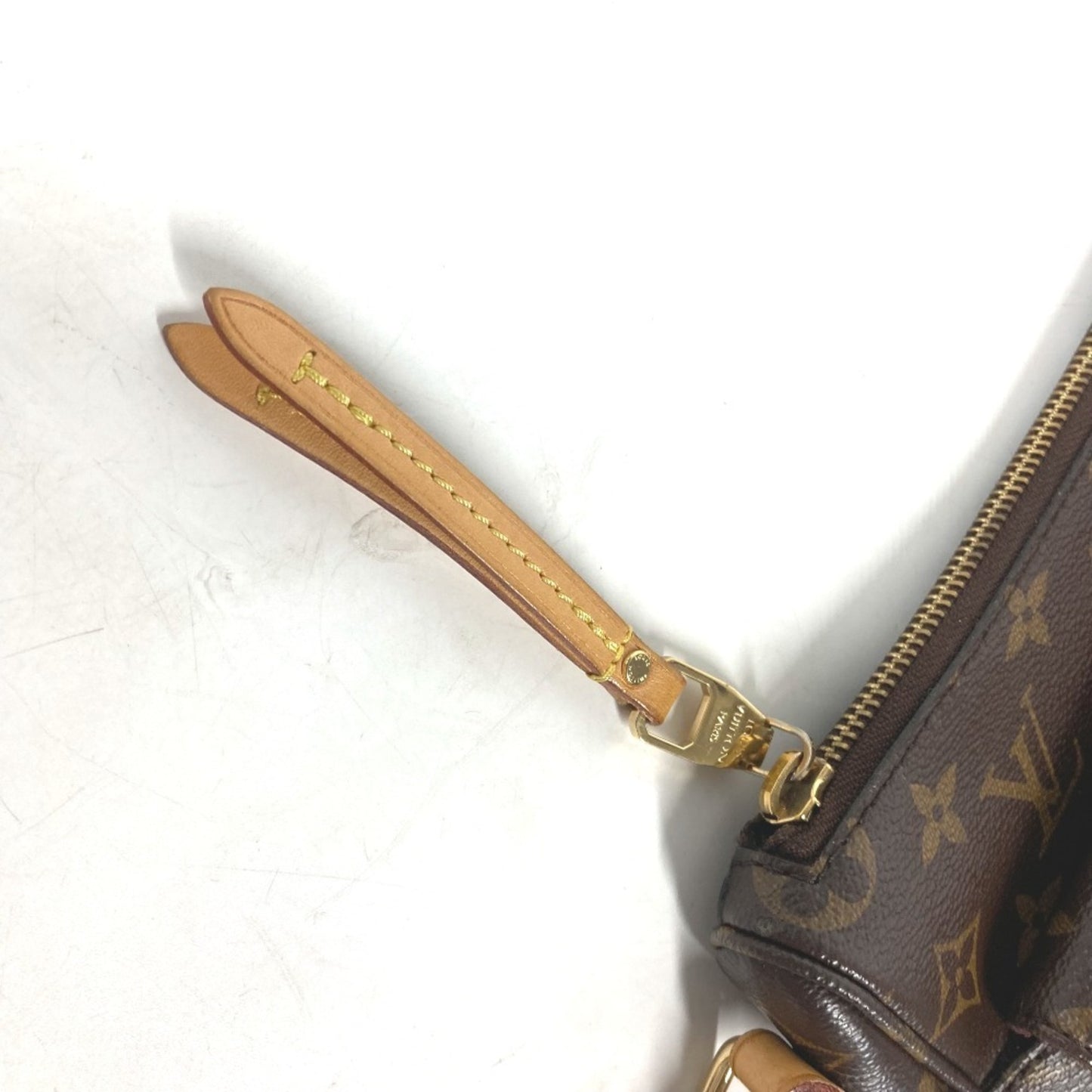 Louis Vuitton Monogram Canvas Brown Shoulder Bags