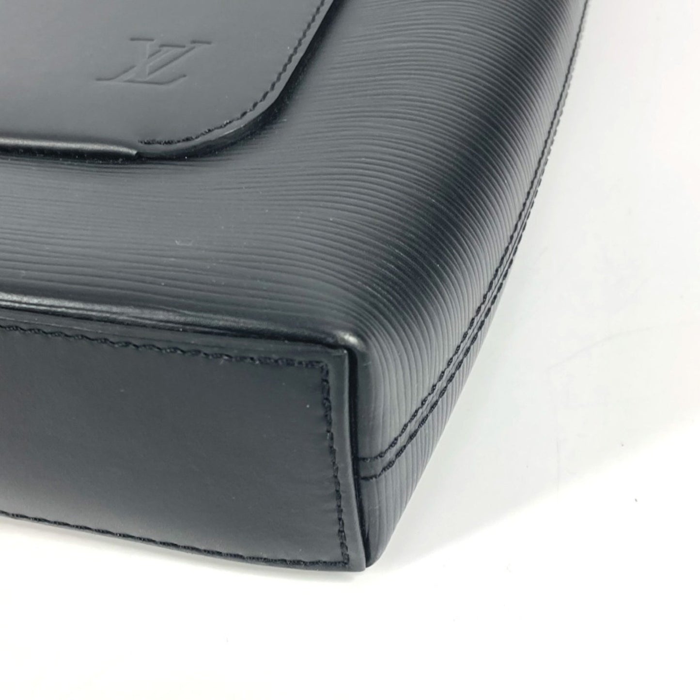 Louis Vuitton Epi Black Handbags