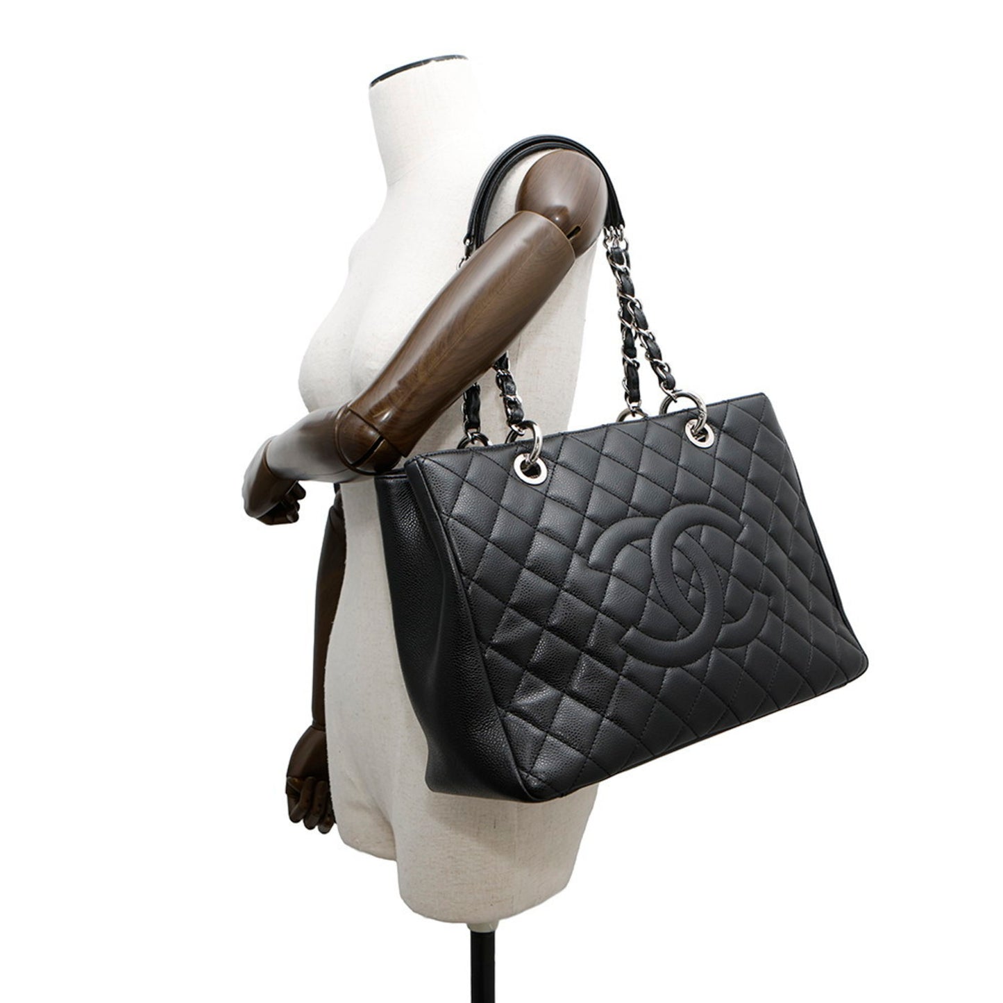 Chanel Calfskin Black Shoulder Bags