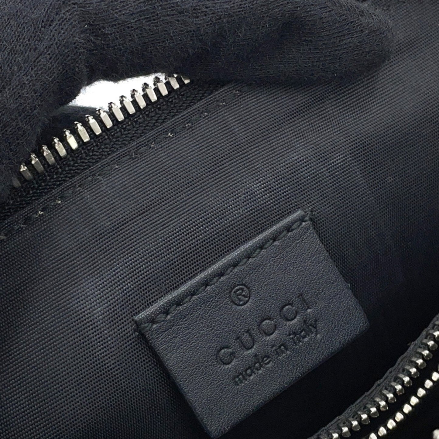Gucci Others Black Shoulder Bags