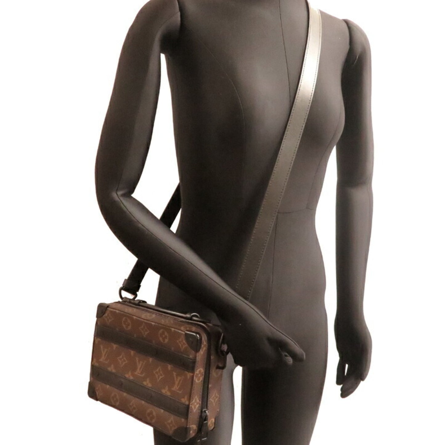 Louis Vuitton Monogram Canvas Black Shoulder Bags