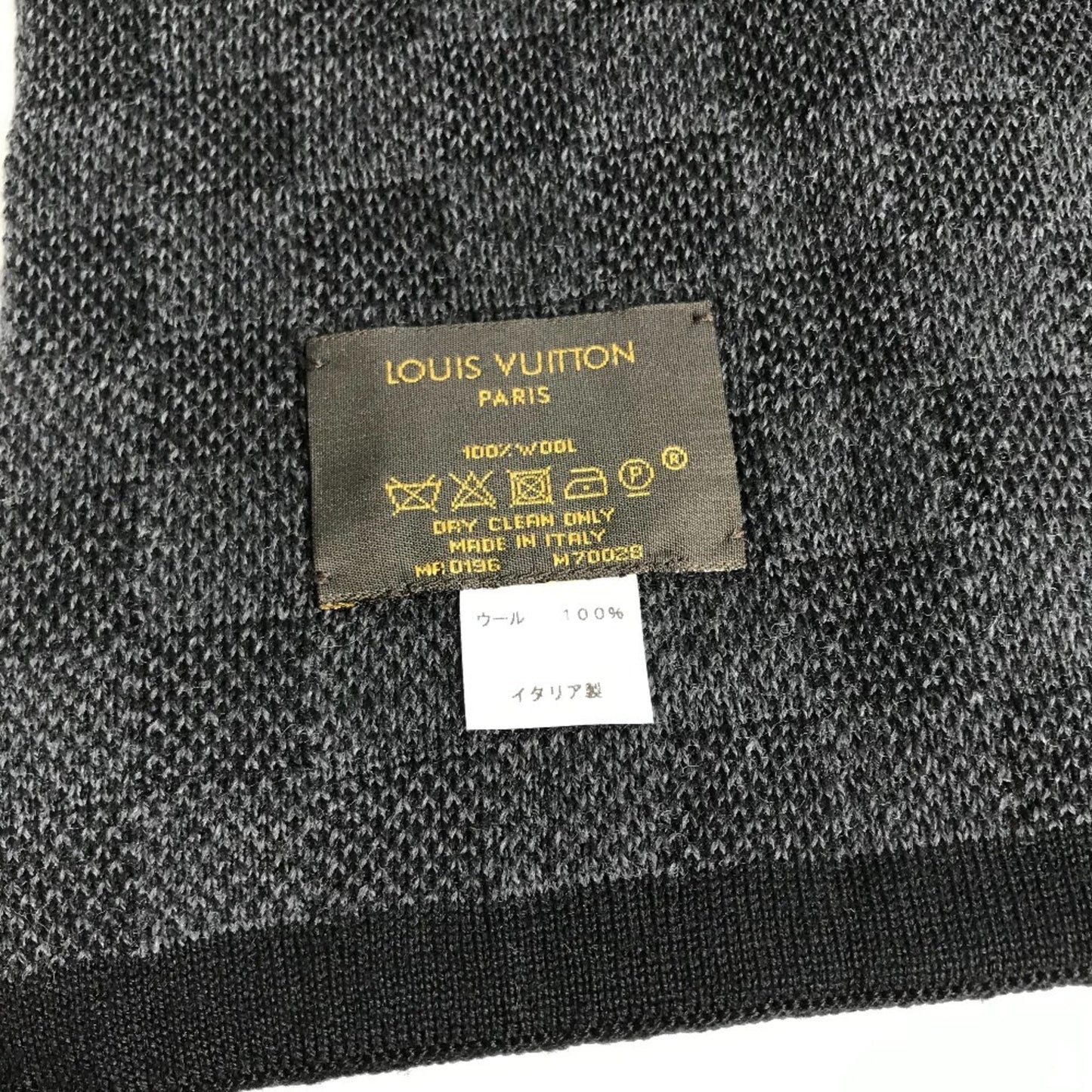 Louis Vuitton Wool Black Scarves