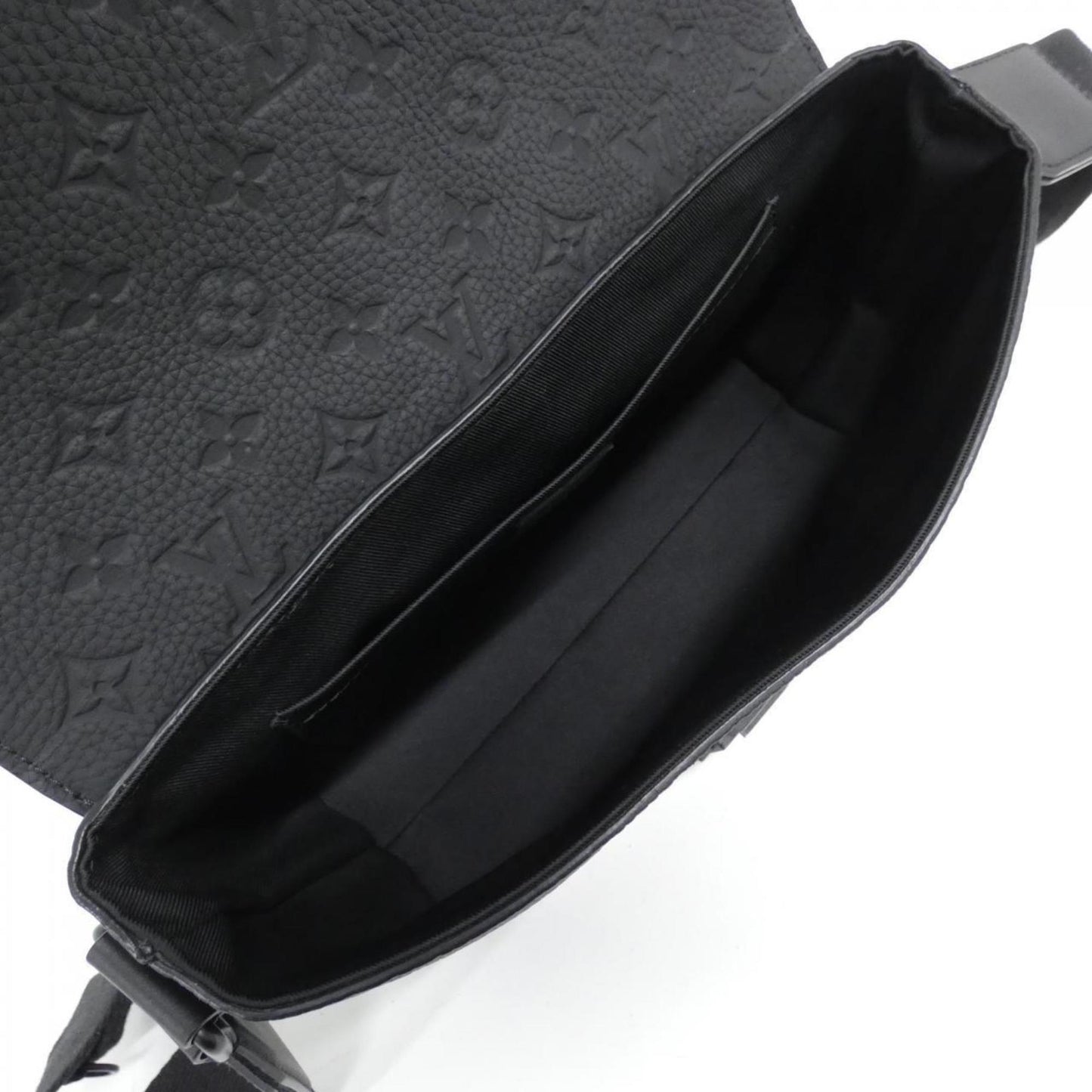 Louis Vuitton Others Black Shoulder Bags