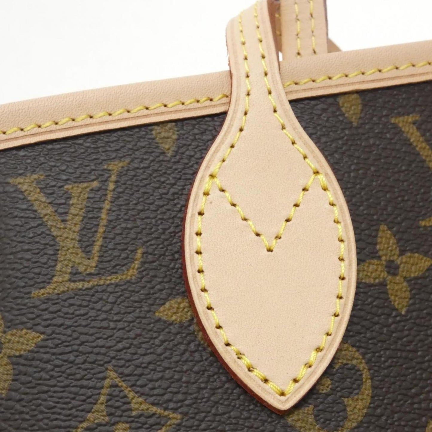 Louis Vuitton Coated Canvas Brown Handbags