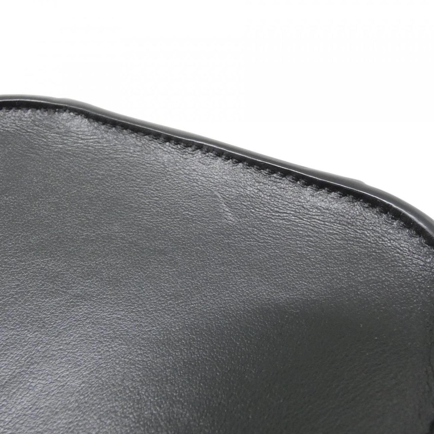 Saint Laurent Others Black Handbags