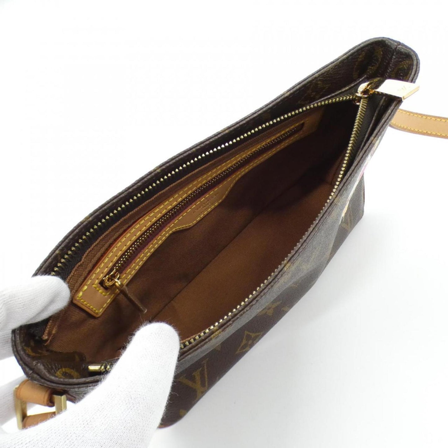 Louis Vuitton Coated Canvas Brown Shoulder Bags