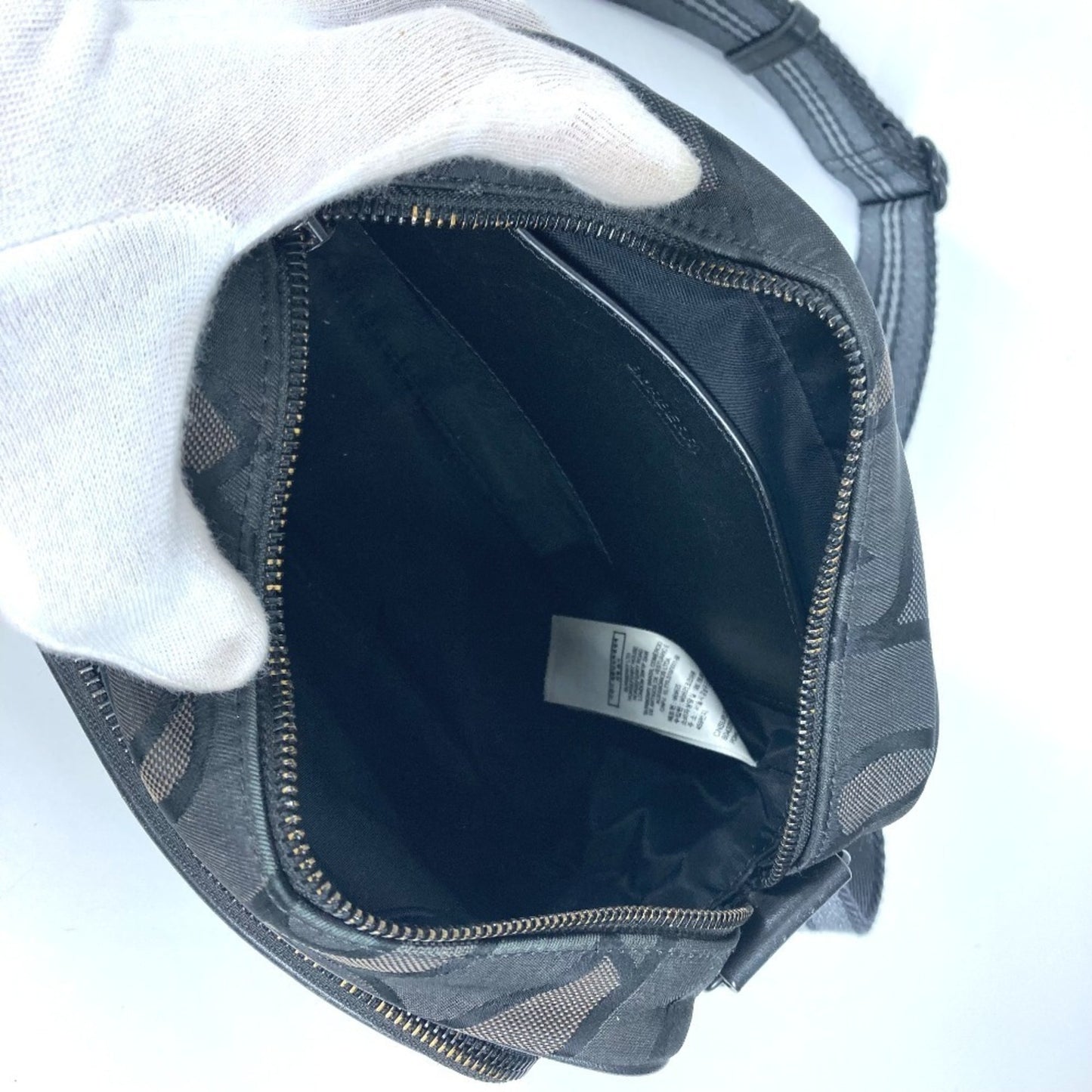 Burberry Nylon Black Shoulder Bags