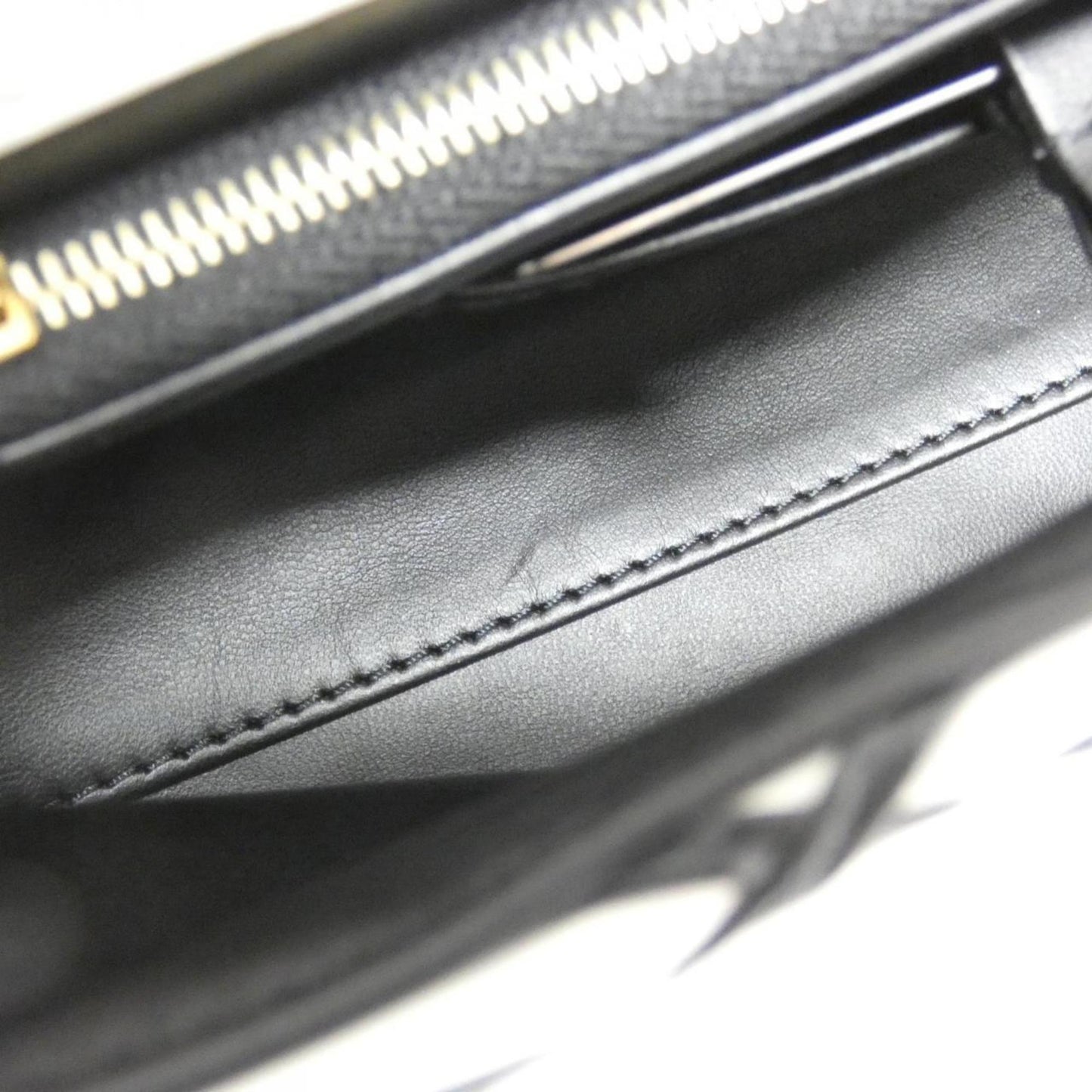 Louis Vuitton Others White Shoulder Bags