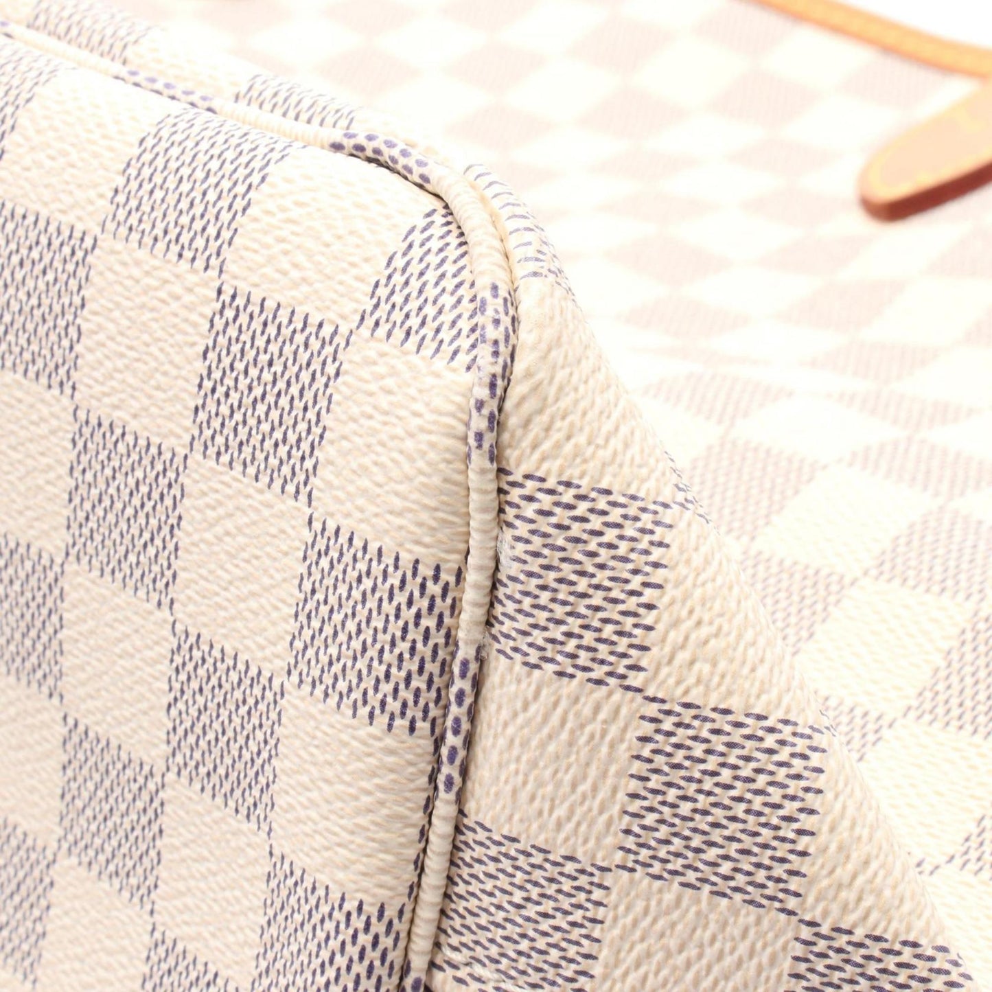 Louis Vuitton Coated Canvas White Tote Bags
