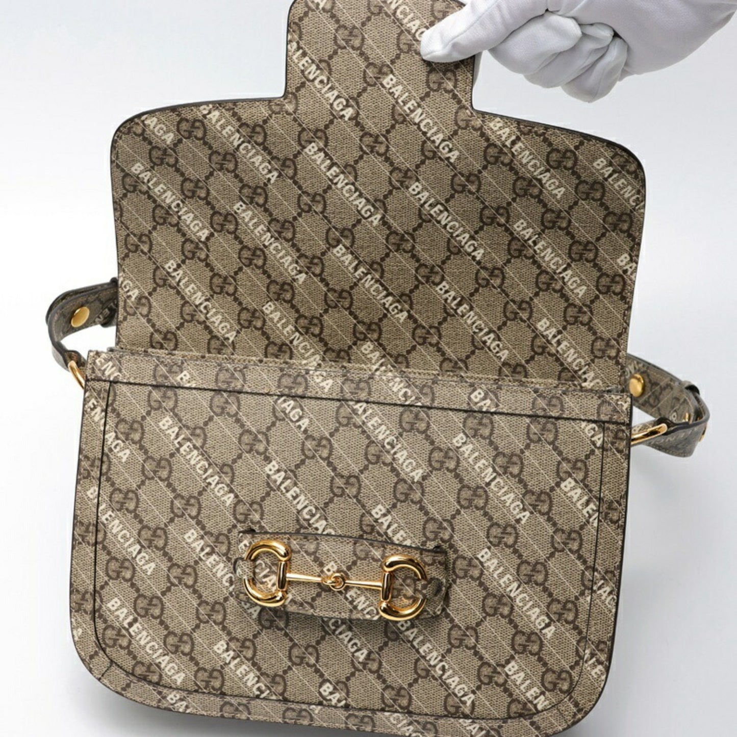 Gucci Others Gray Shoulder Bags