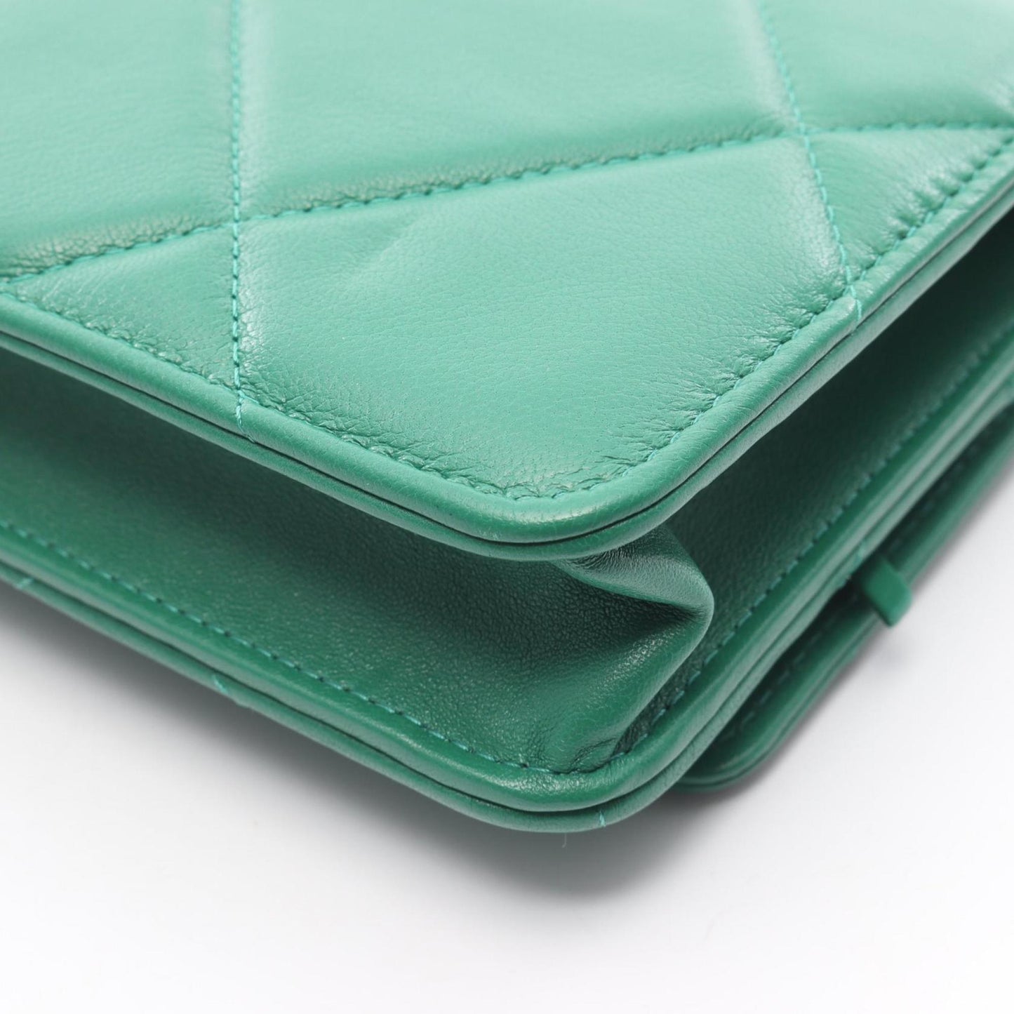 Chanel Others Green Shoulder Bags