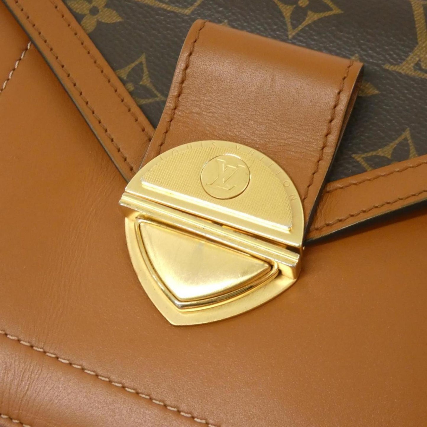 Louis Vuitton Coated Canvas Brown Shoulder Bags