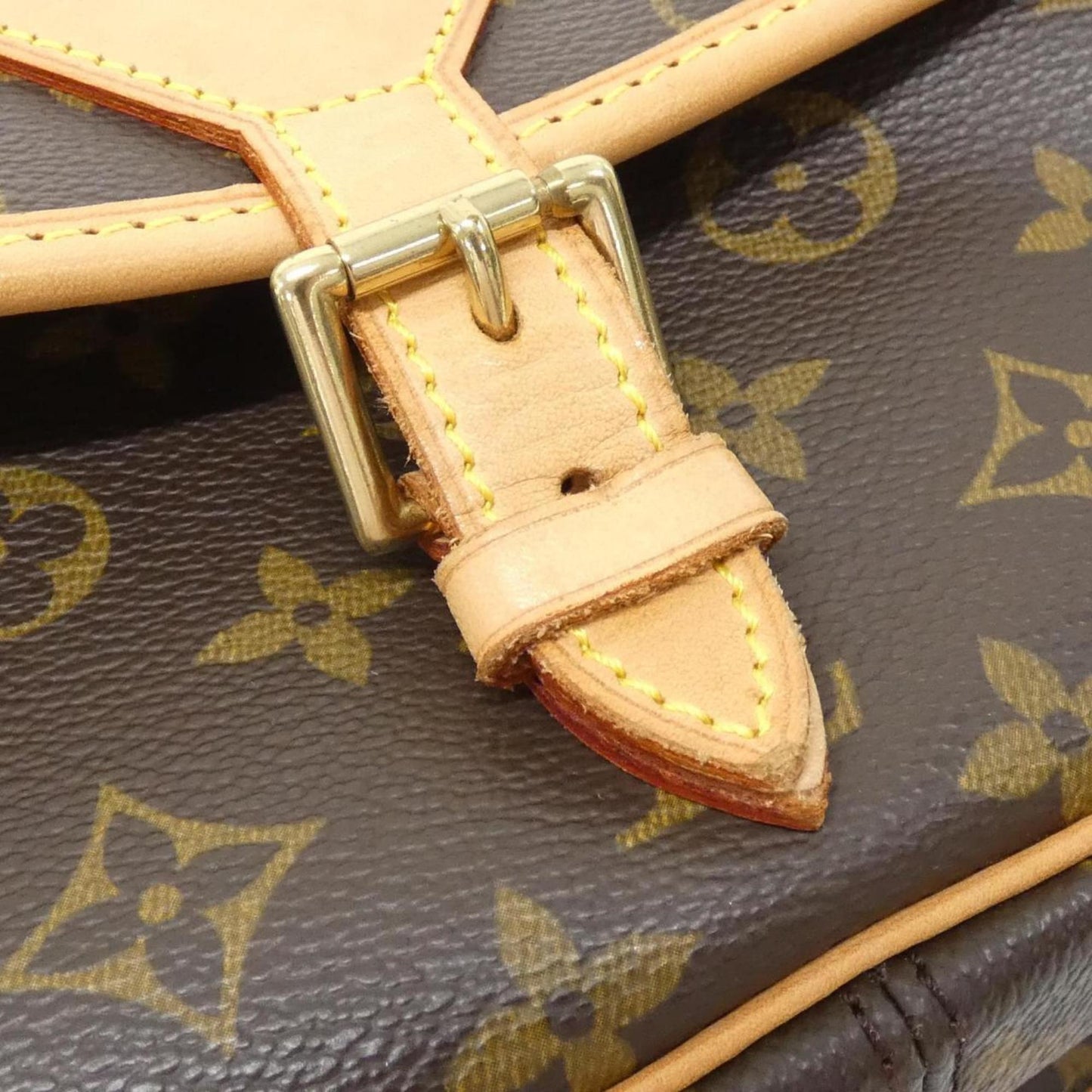 Louis Vuitton Coated Canvas Brown Shoulder Bags