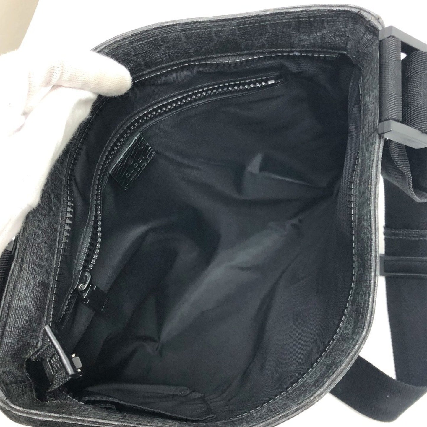Gucci Others Black Shoulder Bags