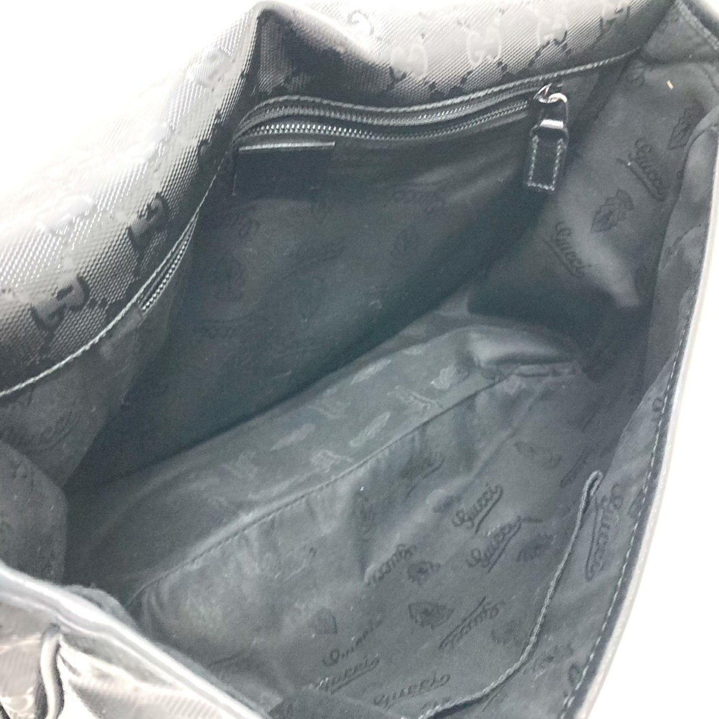 Gucci Others Black Shoulder Bags