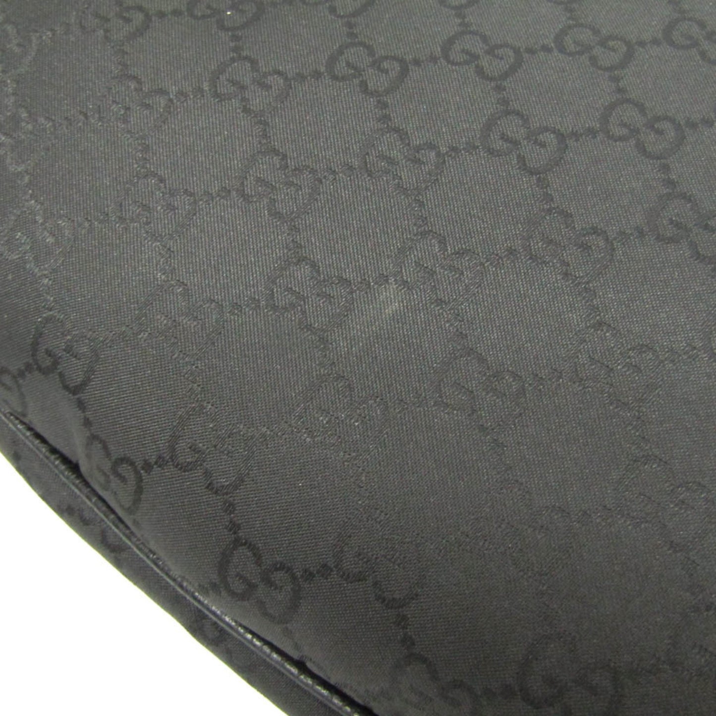 Gucci Nylon Black Handbags