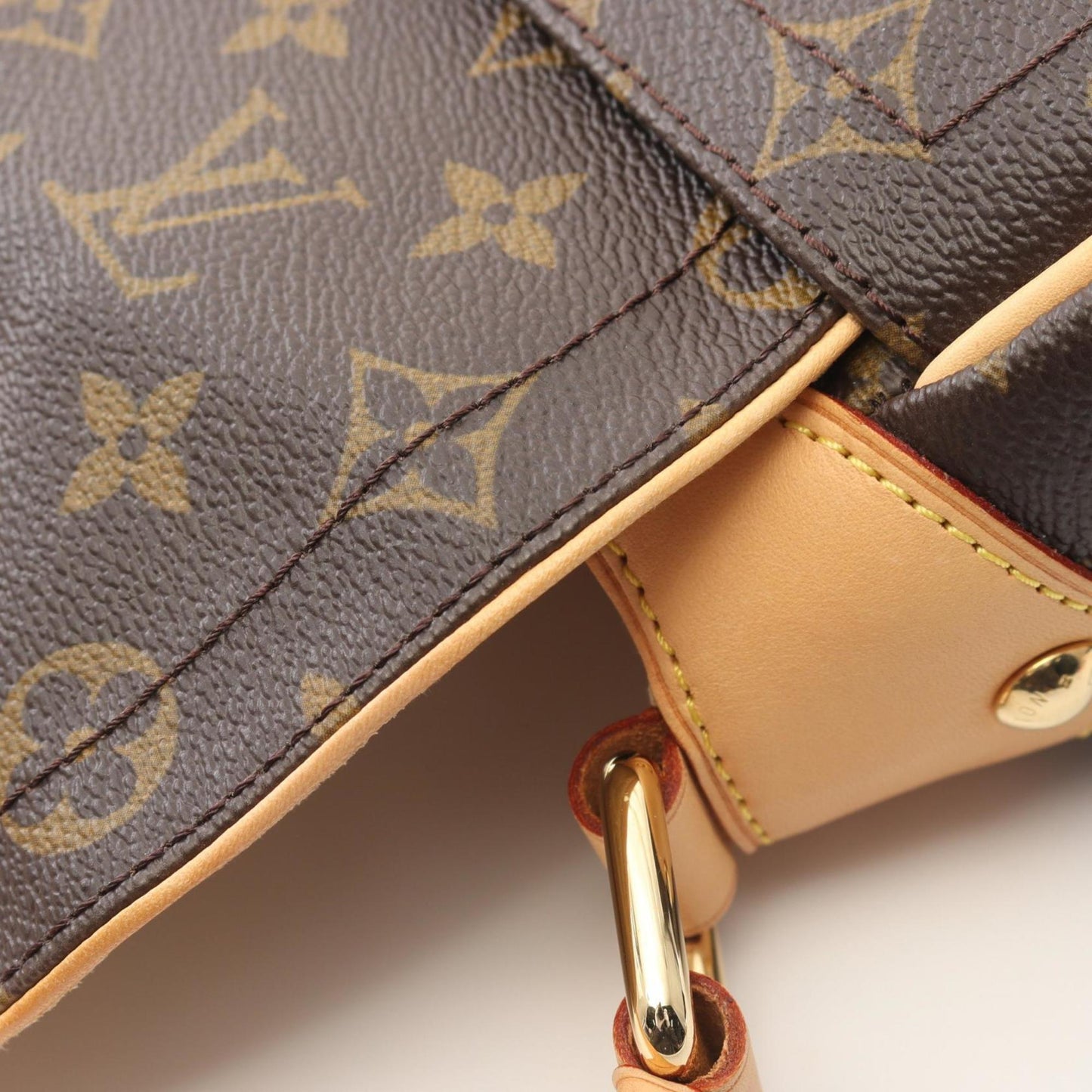 Louis Vuitton Monogram Canvas Brown Shoulder Bags