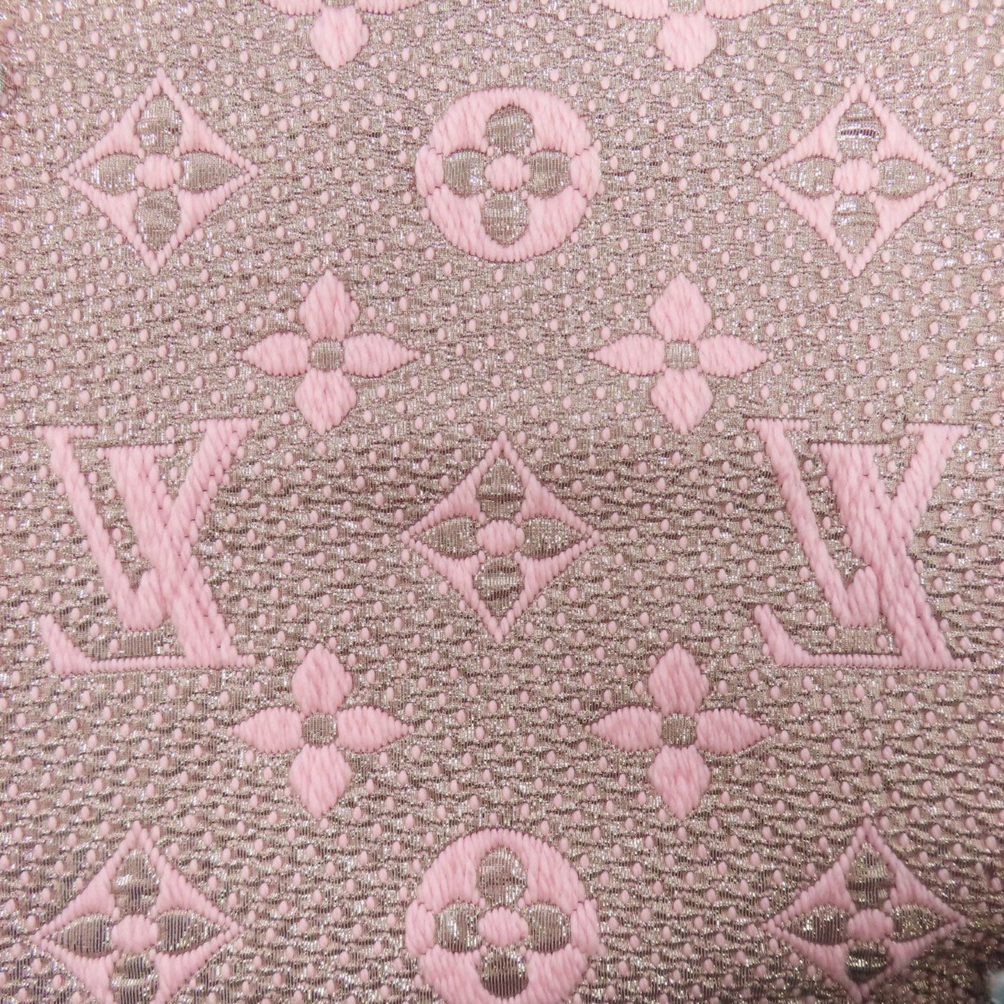 Louis Vuitton Wool Pink Scarves