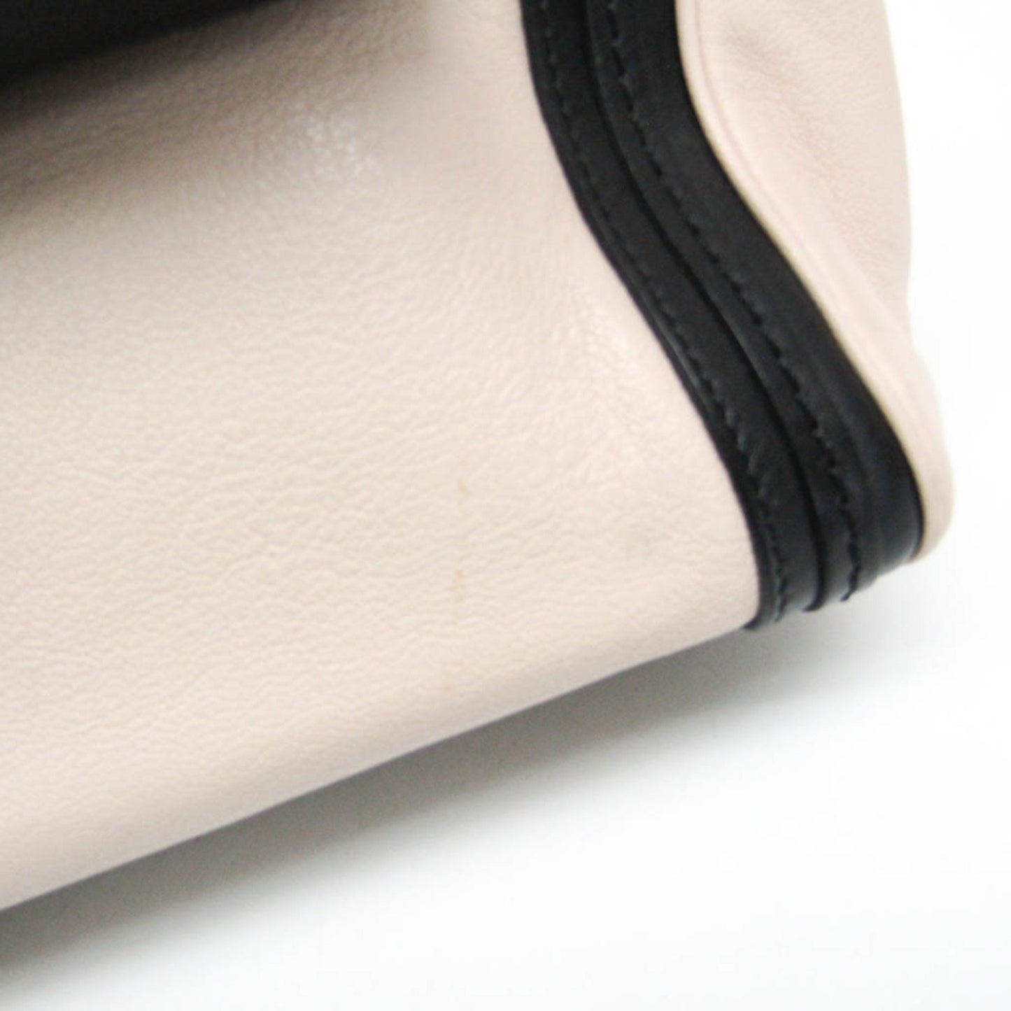 Chloé Others Black Handbags