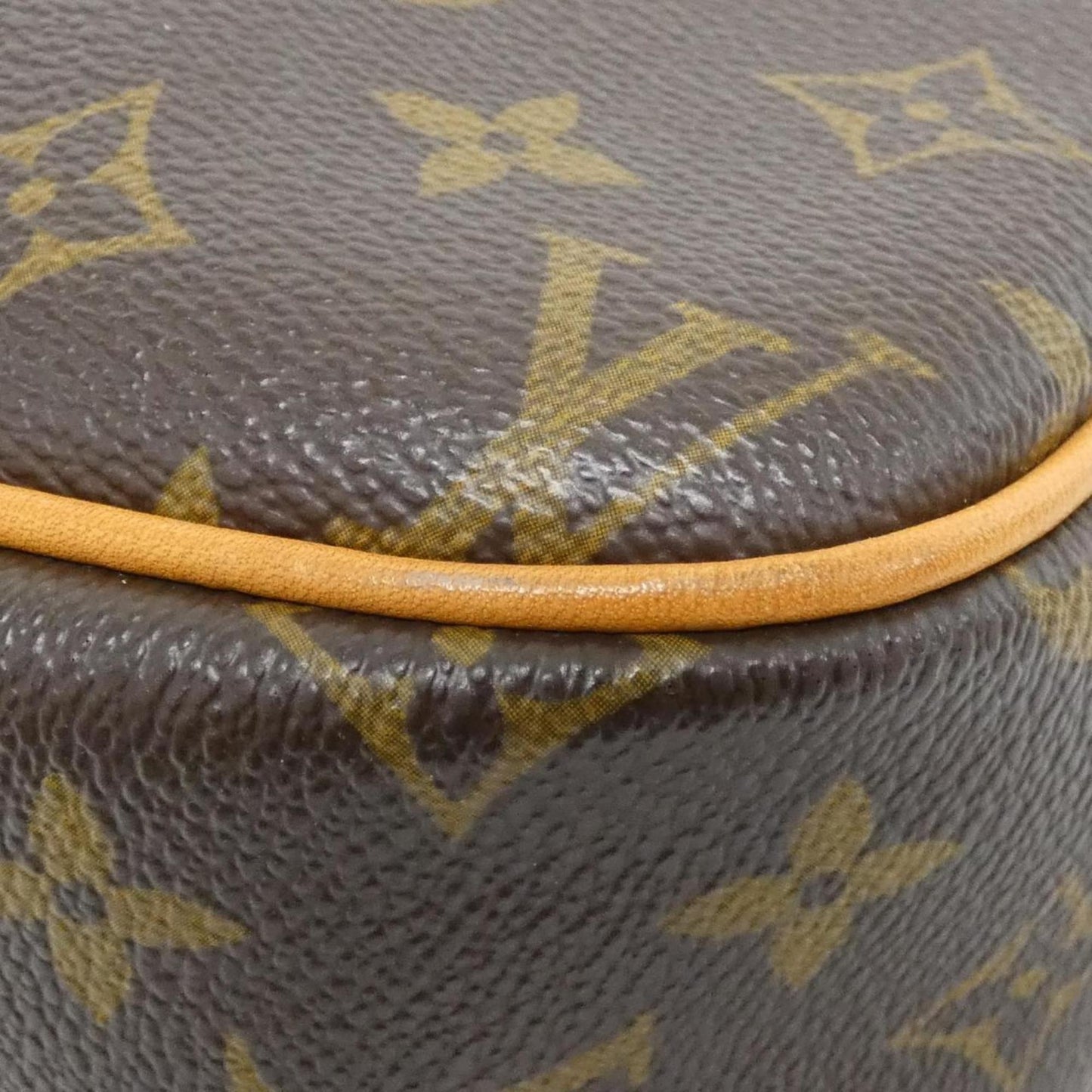 Louis Vuitton Coated Canvas Brown Shoulder Bags