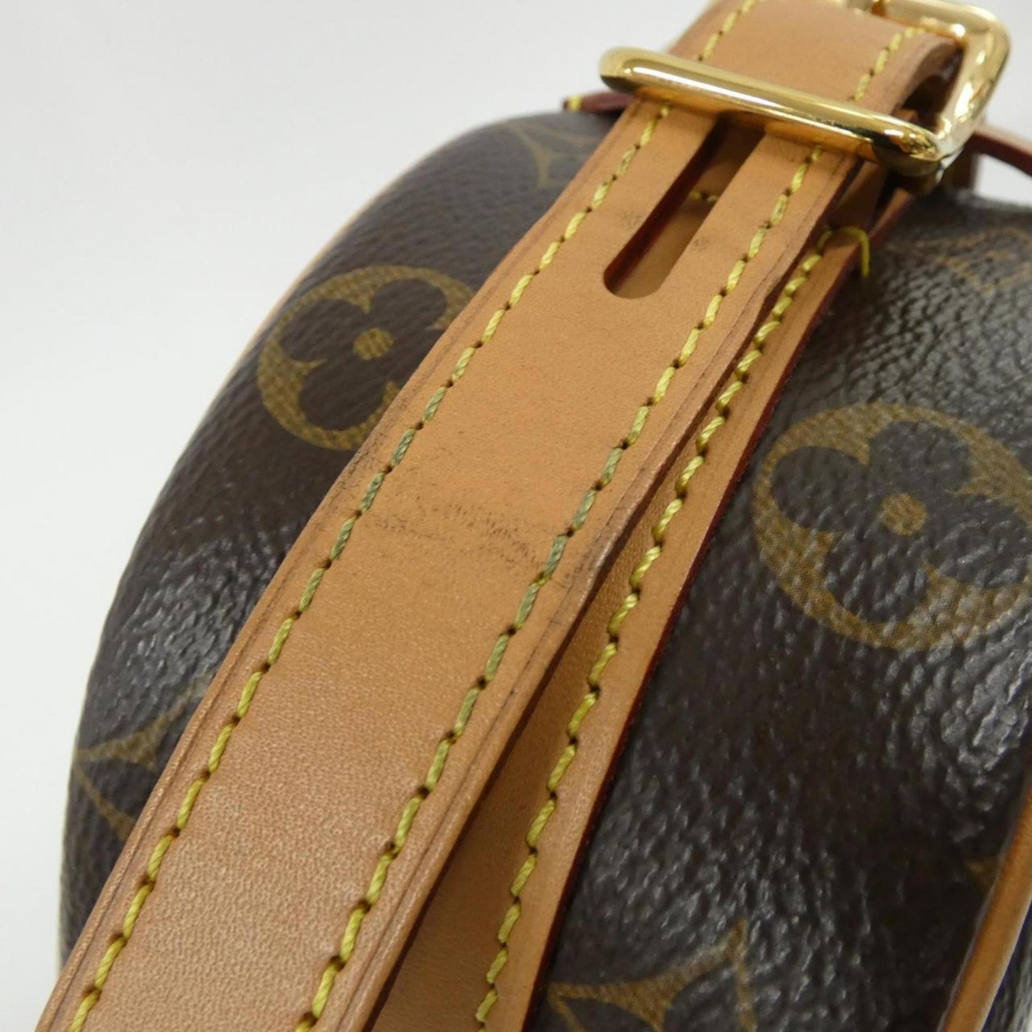Louis Vuitton Coated Canvas Brown Shoulder Bags
