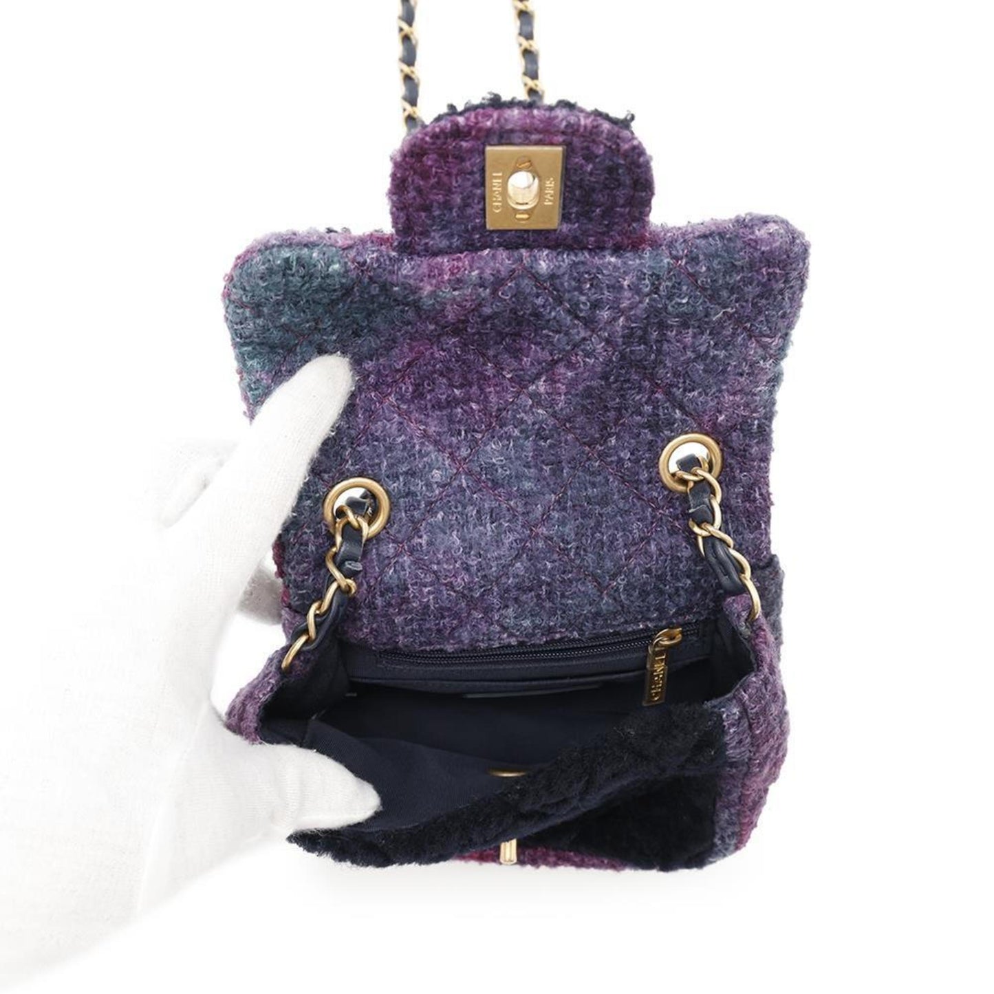 Chanel Wool Purple Shoulder Bags