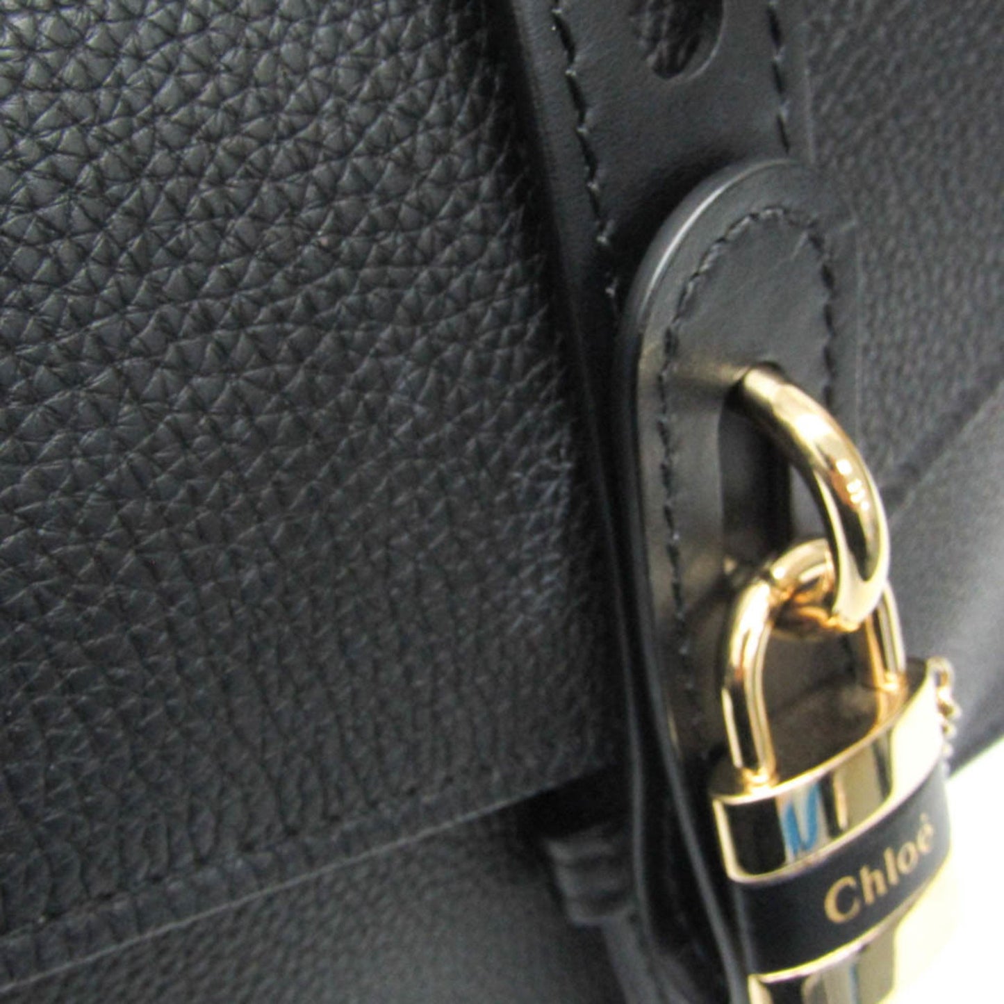 Chloé Others Black Handbags