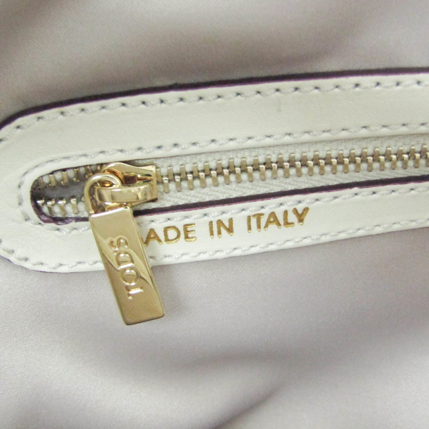 Tod's Others White Handbags
