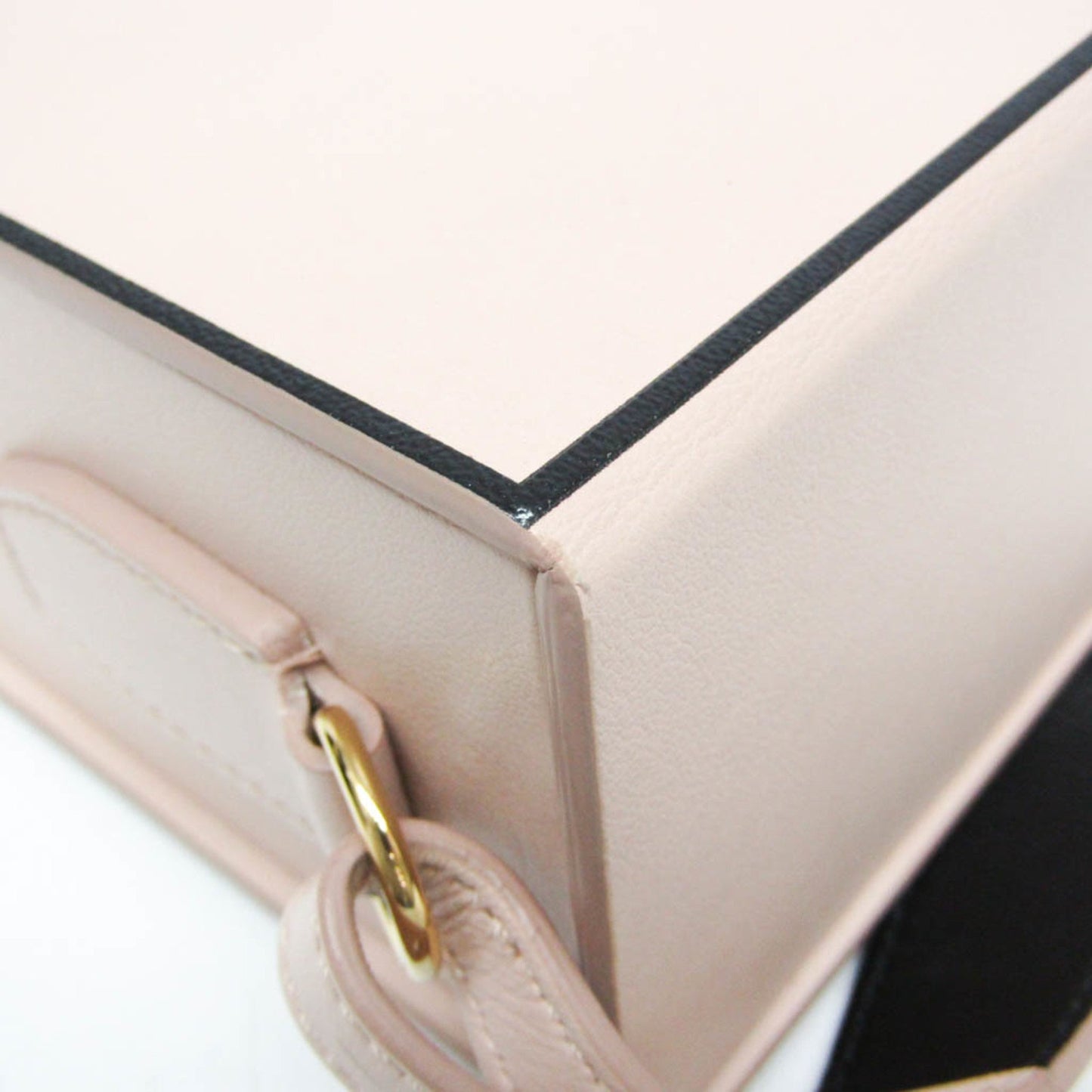 Fendi Others Pink Shoulder Bags