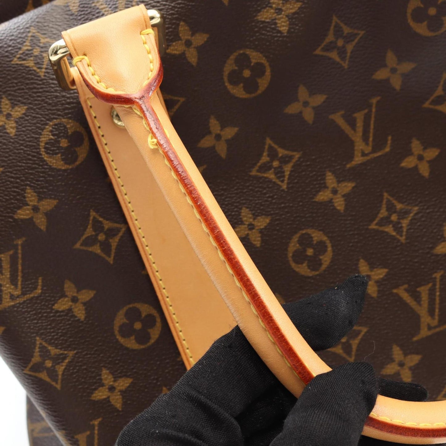 Louis Vuitton Coated Canvas Brown Travel Bags